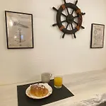 Apartment La Stiva In Centro Storico Naples