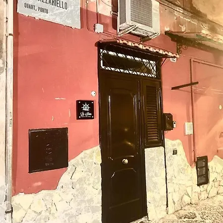 Апартаменты La Stiva In Centro Storico Неаполь